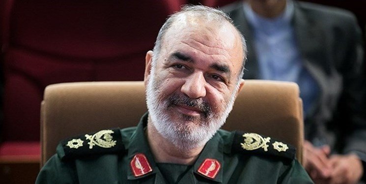 مناطق سیل زده سیستان و بلوچستان را تا بهبود شرایط ترک نمی‌کنیم
