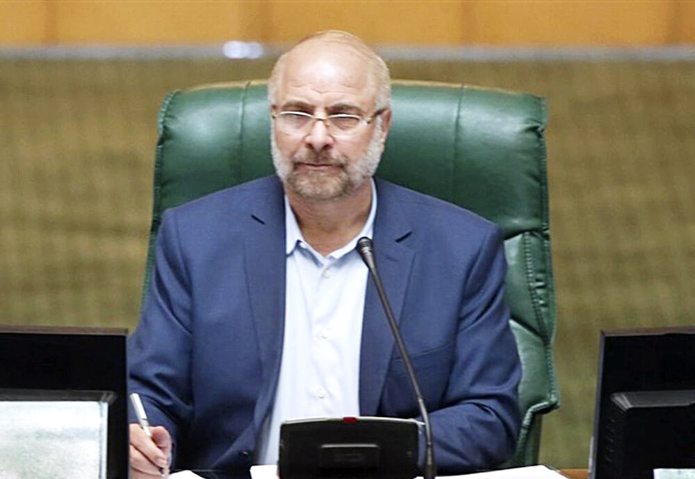 رییس مجلس درگذشت پدر شهید «آسایش‌ جاوید» را تسلیت گفت