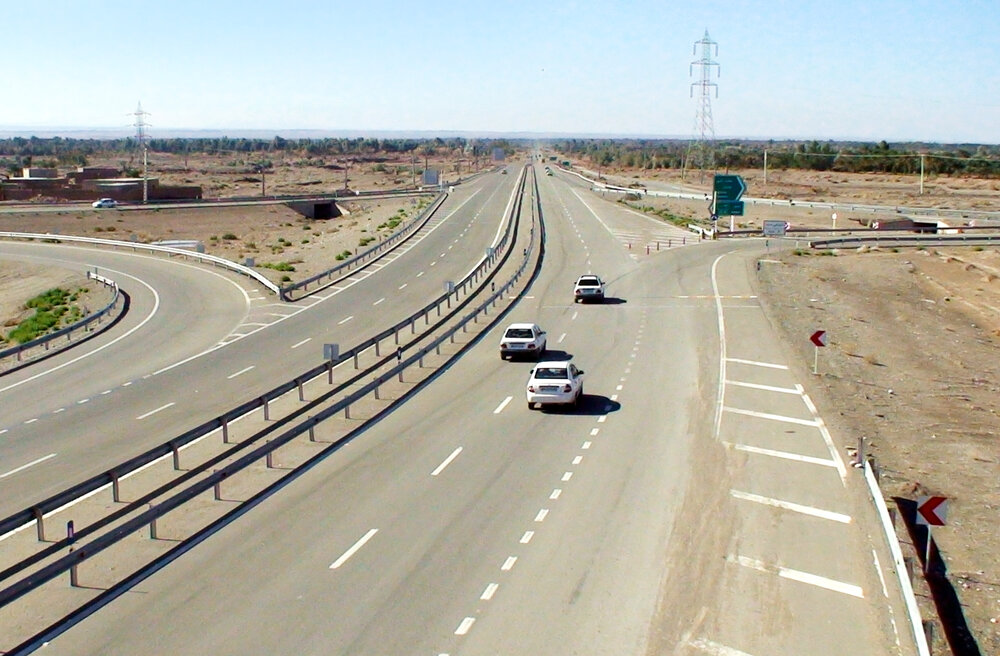 تردد خودروها در آزادراه تهران-شمال شروع شد