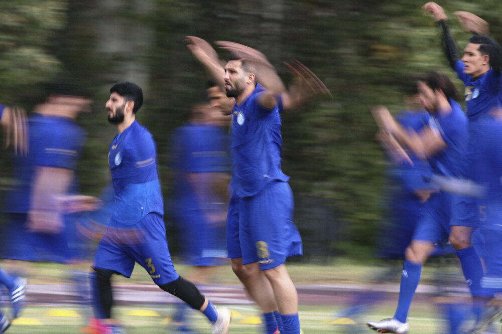 تمرین استقلال در غیاب غفوری