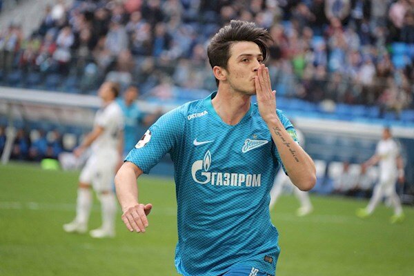 لیون مبلغ پیشنهادی خرید «آزمون» را اعلام کرد