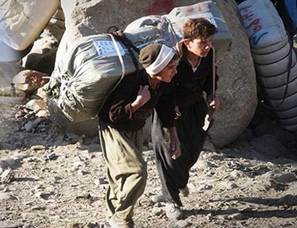 تسهیل تجارت در مناطق مرزی مشکل کوله‌بران را حل می کند؟