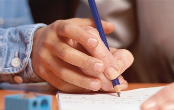 ۸۵ درصد جمعیت بالای ۶ سال کردستان باسواد هستند
