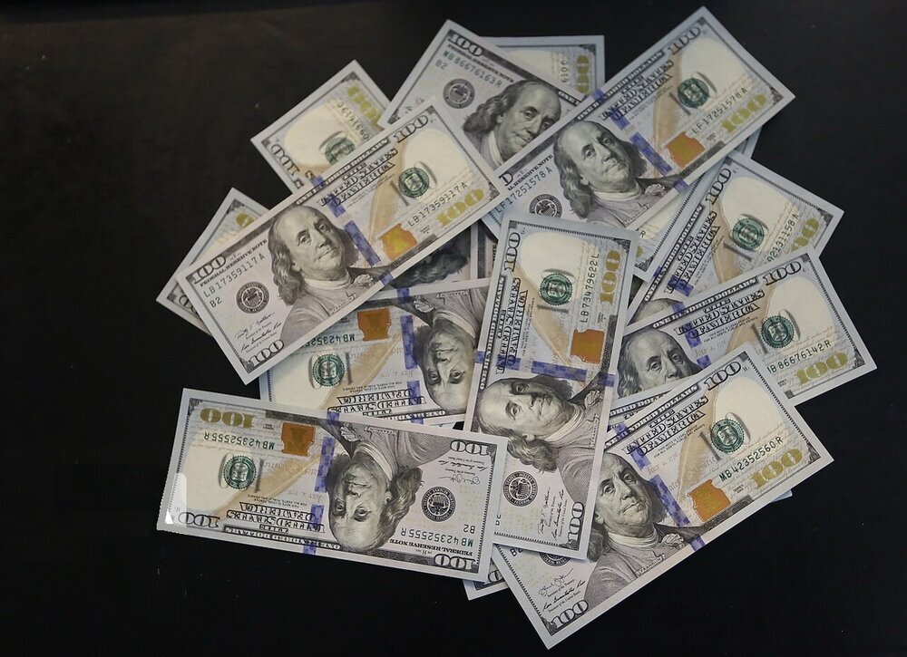 ریزش دلار در معاملات خارجی