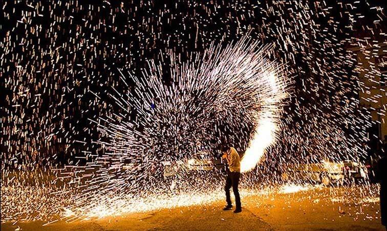 خانواده‌ها بر آتش‌بازی کودکان نظارت داشته باشند