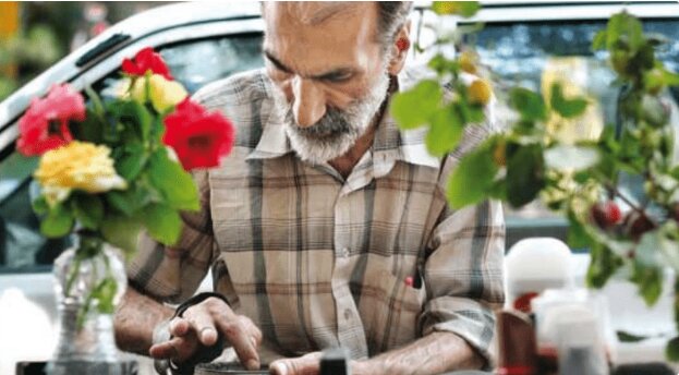 بازنشستگان مراقب کلاهبرداران باشند