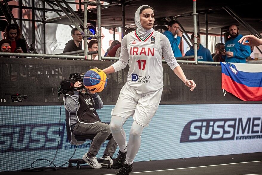 دختران بسکتبال با شکست آغاز کردند