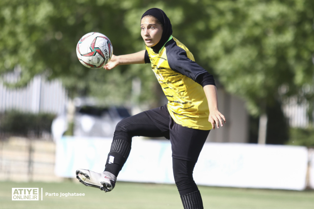 انصراف یک تیم لیگ برتری از فوتبال زنان