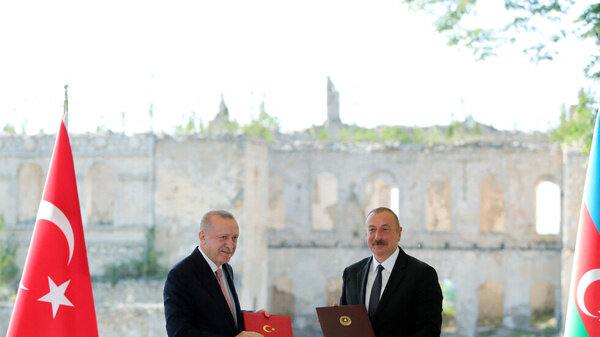 رجب طیب اردوغان:
ارمنستان باید روابط خود را با آذربایجان اصلاح کند