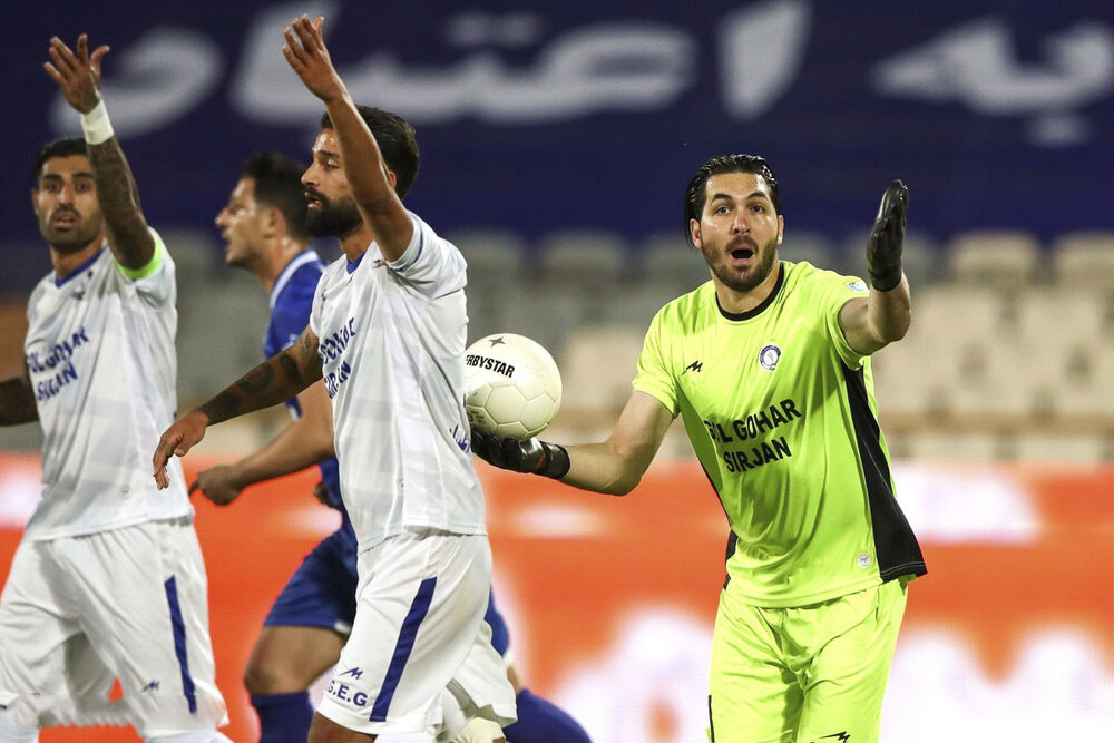 بازیکن پرسپولیس حقیقی را بدجور زخمی کرد+عکس