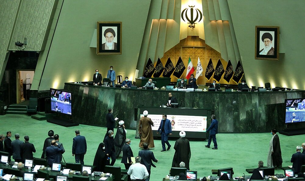 بررسی مسائل روز کشور در جلسه غیرعلنی مجلس