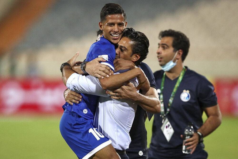 مهدی قائدی به استقلال باز می‌گردد