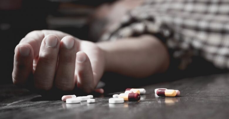 تدوین سند کنترل و کاهش خودکشی استان مرکزی
