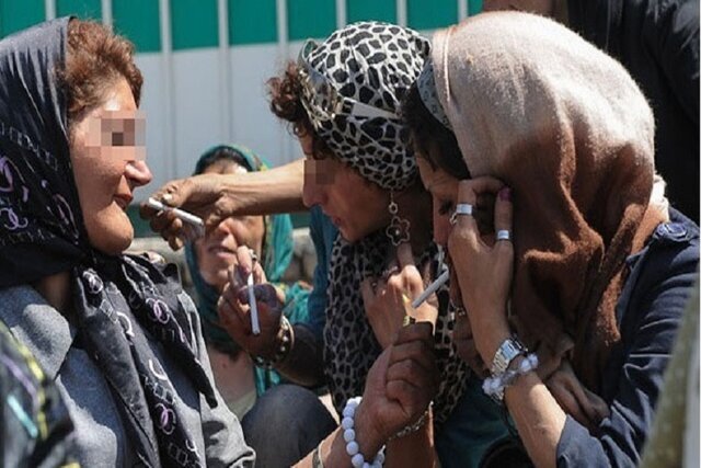 فعالیت "همیاران سلامت اجتماعی" در مناطق آسیب‌خیز