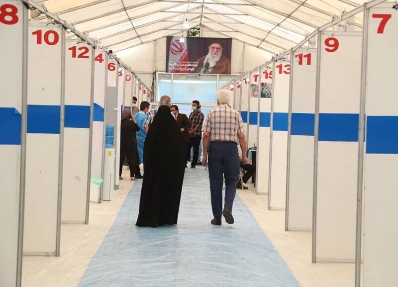 استقبال پایتخت نشینان از مراکز سیار شهرداری تهران