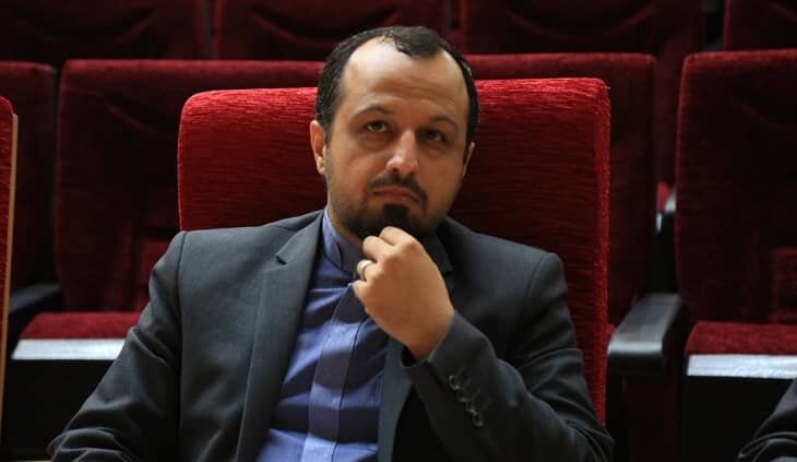 حذف ارز ۴۲۰۰ تومانی گام به گام و تدریجی خواهد بود