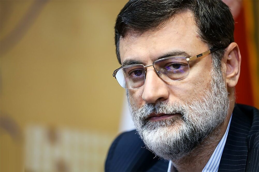 رئیس بنیاد شهید: جامعه نیازمند فداکاری است 