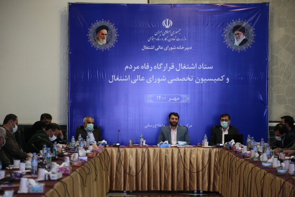 باید سالانه یک میلیون فرصت شغلی ایجاد شود