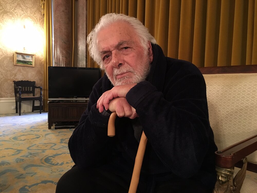 ابراهیم گلستان وارد ۱۰۰ سالگی شد