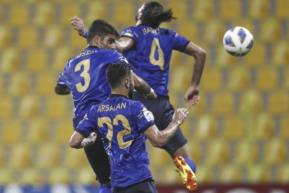 ایستگاه نخست آبی‌ها در روز سخت تراکتور و گل‌گهر