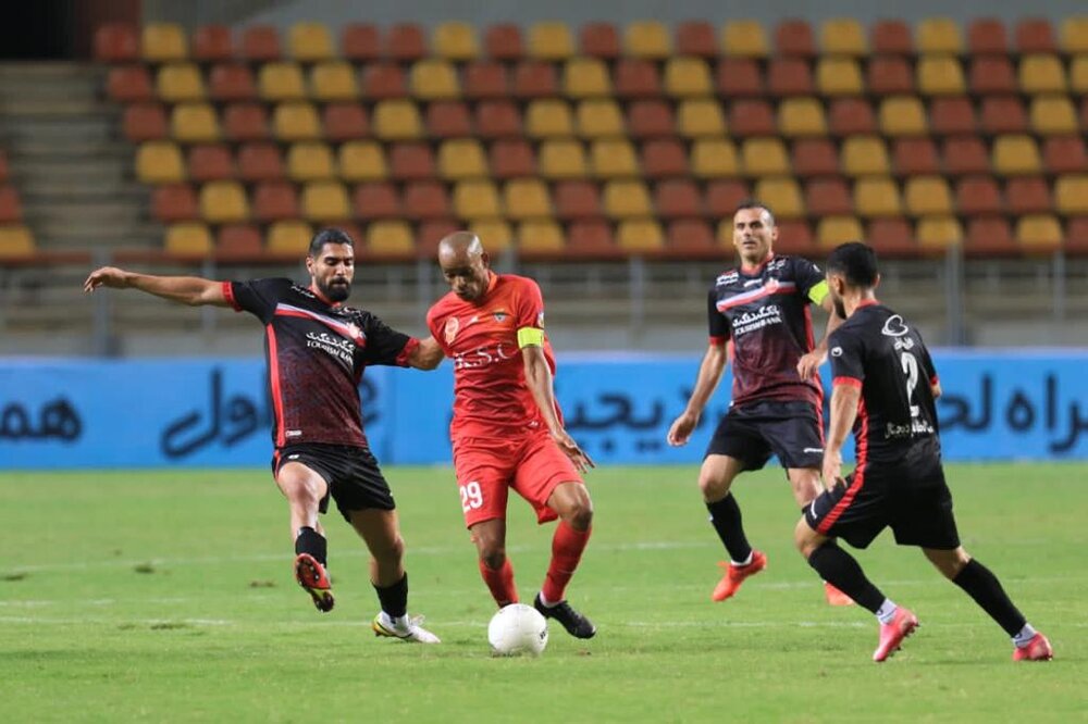 پرسپولیس ۳_۱ فولاد خوزستان / پیروزی سرخ‌پوشان در گام نخست 