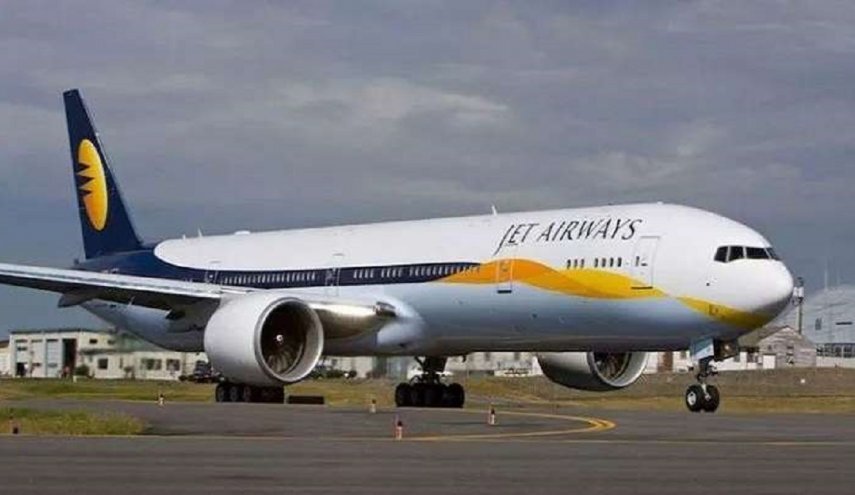 دریافت عوارض چندباره به اسم مالیات برارزش افزوده روی بلیت هواپیما
