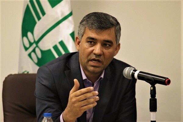 برخورد صاعقه به درخت باعث بروز آتش‌سوزی در گنو شد
