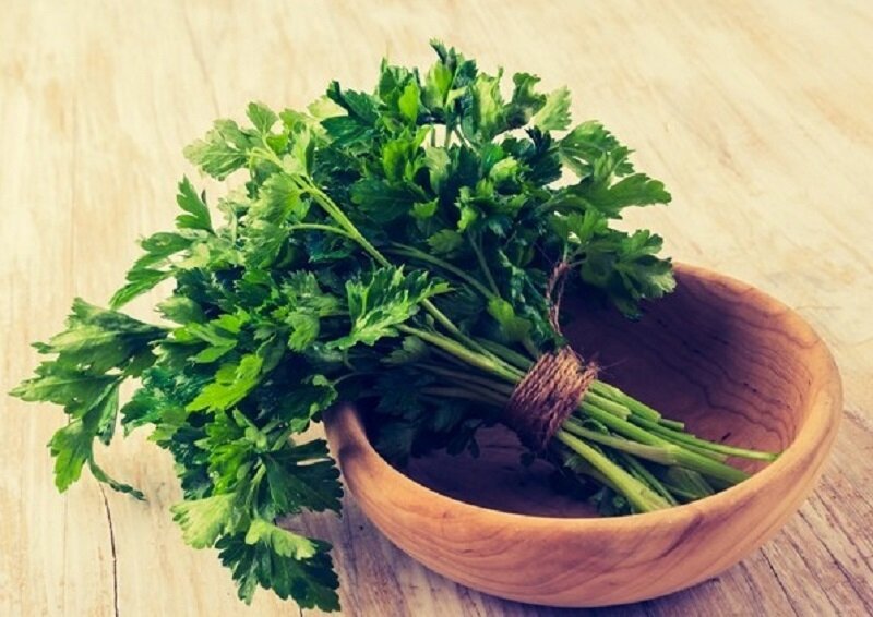 به گیاه سه پَر سلام!