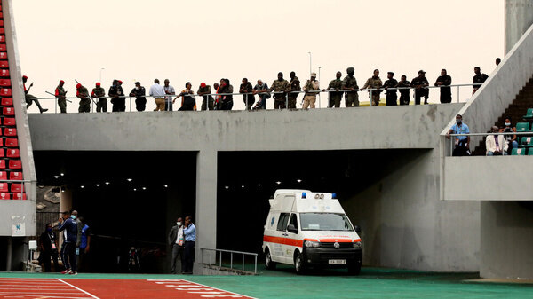 زخمی شدن ۱۱ دانشجو بر اثر وقوع انفجار در غرب کامرون