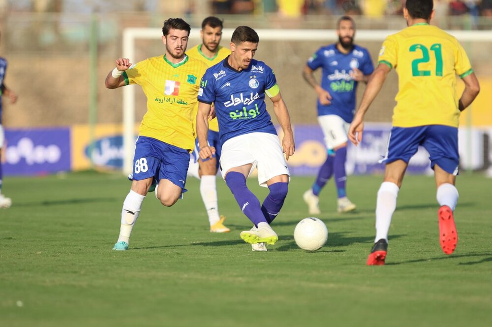 استقلال ۱ - ۱ صنعت نفت آبادان / تداوم تساوی‌های آبی‌پوشان