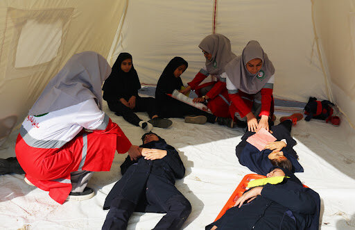 مانور سراسری زلزله و ایمنی در گناوه برگزار شد
