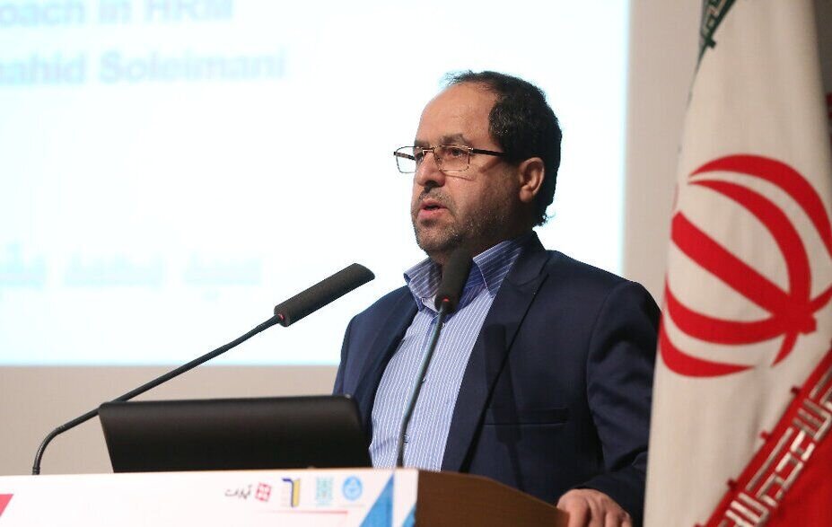 مهاجرت نخبگان بیشتر در رشته‌های علوم پایه است