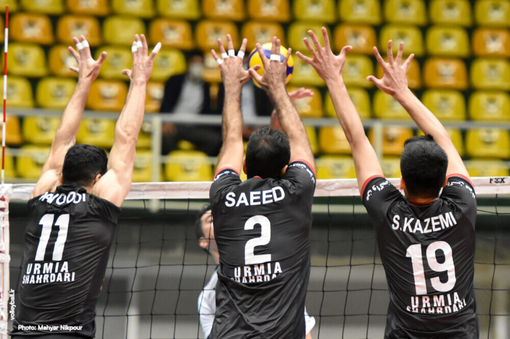 افشاردوست مدرس فدراسیون بین‌المللی والیبال شد