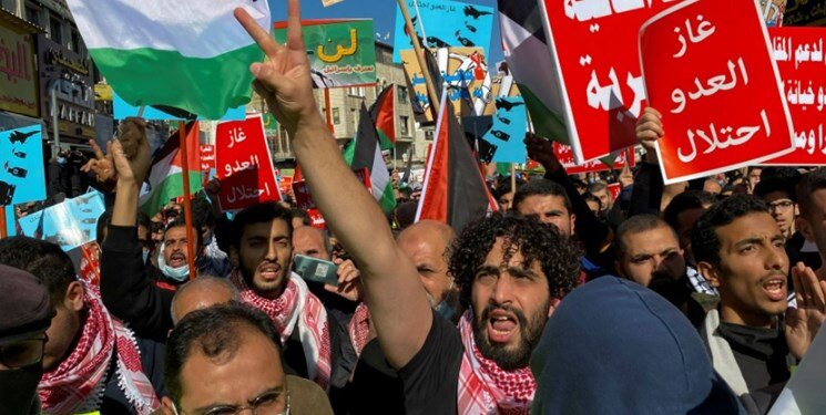 هزاران اردنی علیه رژیم صهیونیستی به خیابان‌ها آمدند