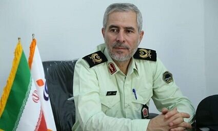 بیش از ۲ هزار ثوب البسه قاچاق در پیرانشهر کشف شد
