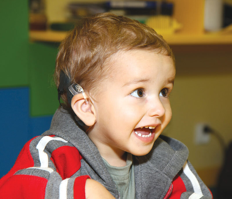 چترحمایت هیات امنای صرفه جویی ارزی از ناشنوایان