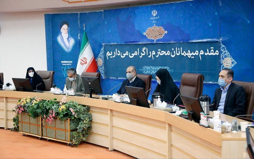 هیچ کاری مهمتر از پرداختن به موضوع زنان و خانواده در جامعه اسلامی نیست