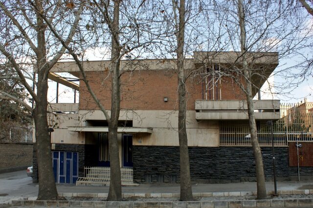 درخواست پرستویی و رضویان برای نجات یک خانه
