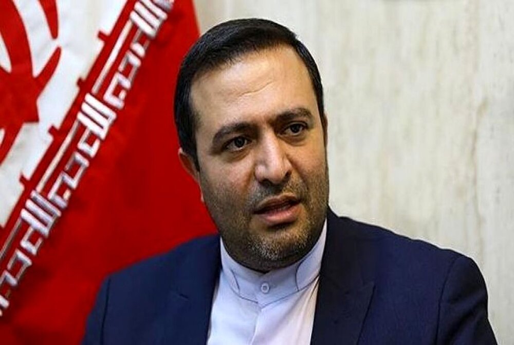 سختگیری در به‌کارگیری «نیروهای انقلابی» باید رفع شود/ از آنان سابقه کار و رزومه نخواهید