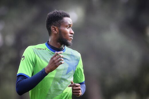 اعلام رای جنجالی به تاخیر افتاد