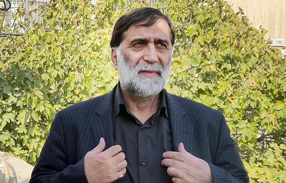 امیدواری آجورلو به رفع معضلات سرخابی‌ها