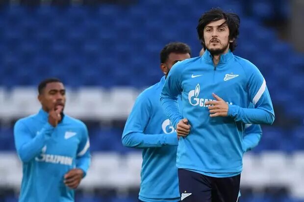 غیبت سردار آزمون در تقویم تیم زنیت