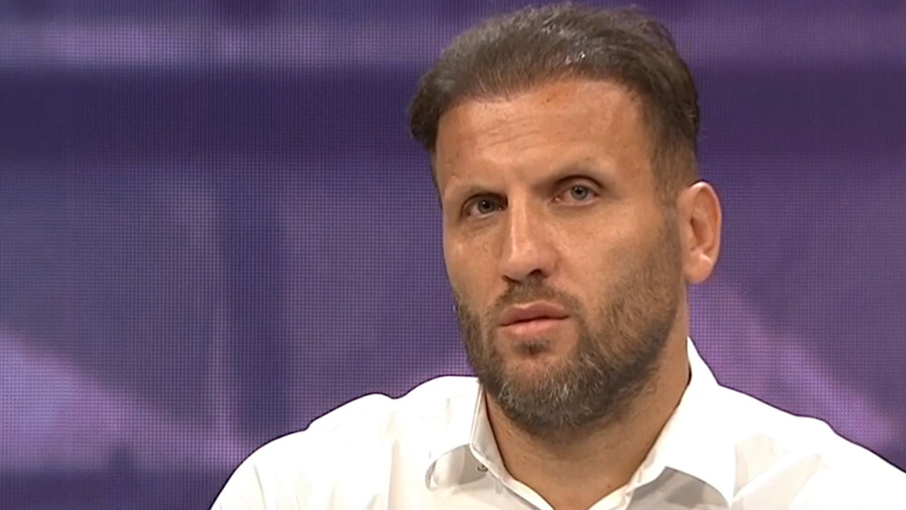 بنگر: روی اشتباهات فردی به فولاد باختیم