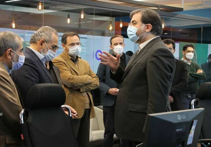 در توسعه پلتفرم های دیجیتال باید نگاه ویژه به نوجوانان داشت