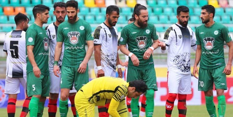 قریشی: کمک‌داور گفت برخوردی نبود