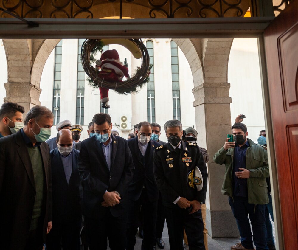 ارامنه، شهدای قهرمان برای دفاع از کشور تربیت کردند