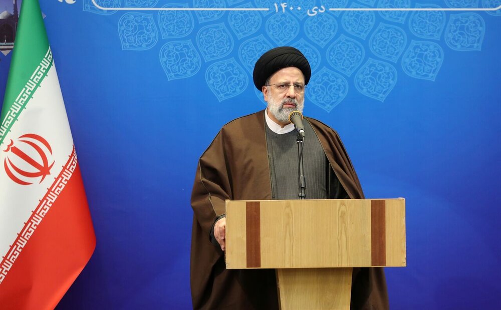 آغاز جلسه شورای اداری قم با حضور رییس‌جمهور