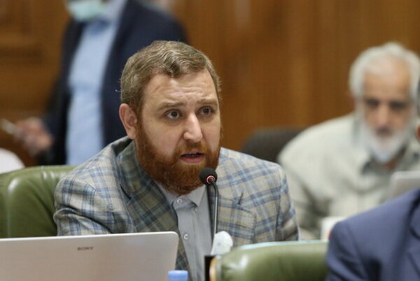 لزوم تدبیر مسایل معیشتی آتش‌نشانان