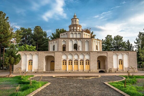 آماده سازی ارگ کلاه فرنگی برای استفاده عموم تا نوروز ۱۴۰۱
