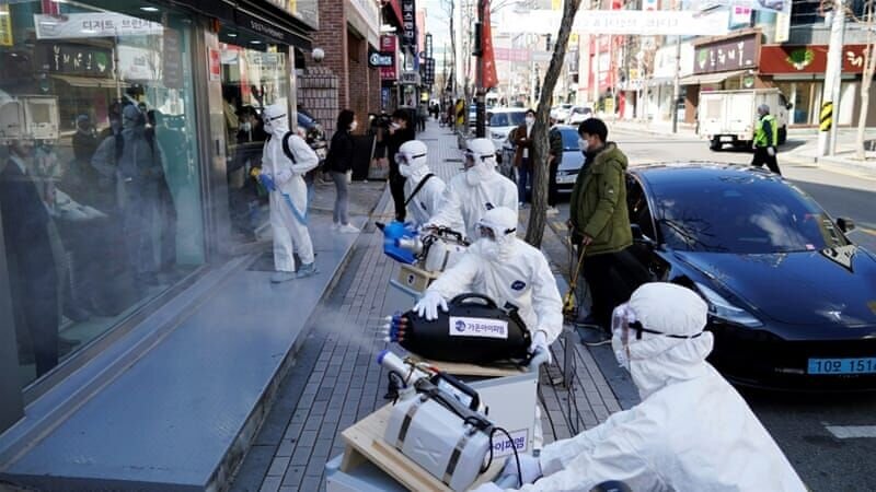 با گسترش شیوع کووید، میلیون‌ها چینی قرنطینه شدند